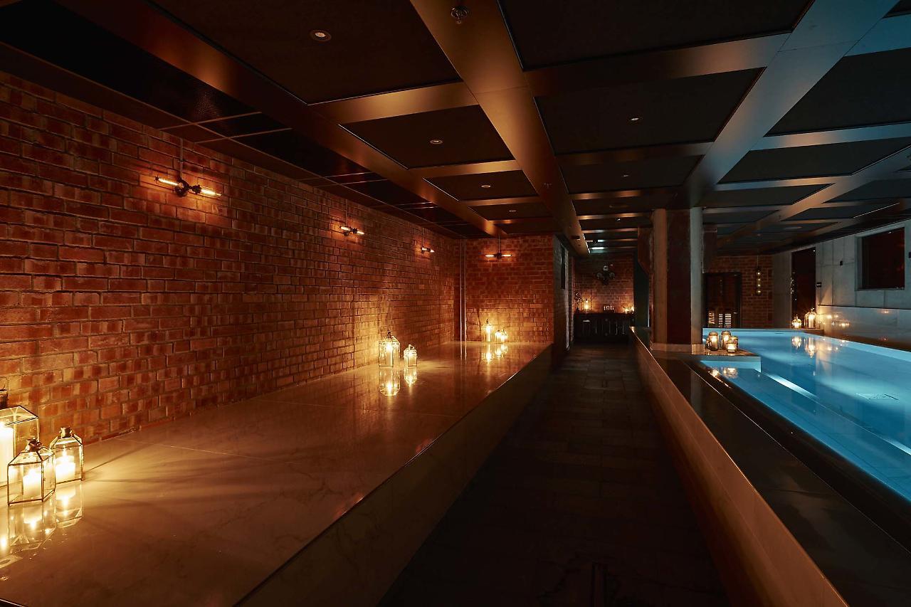 Steam Hotel Vasteras Exterior photo The spa at The Standard East Village