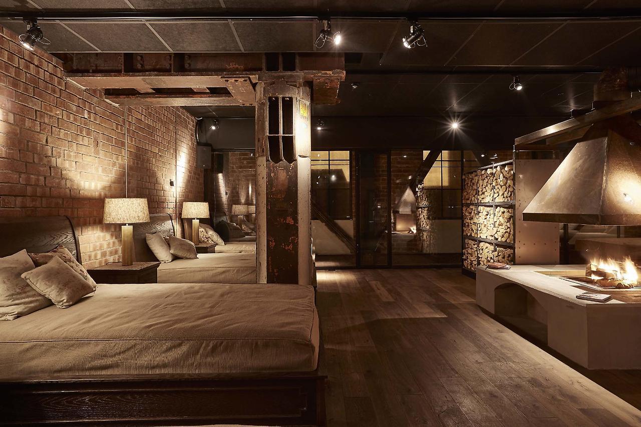 Steam Hotel Vasteras Exterior photo Interior of the museum