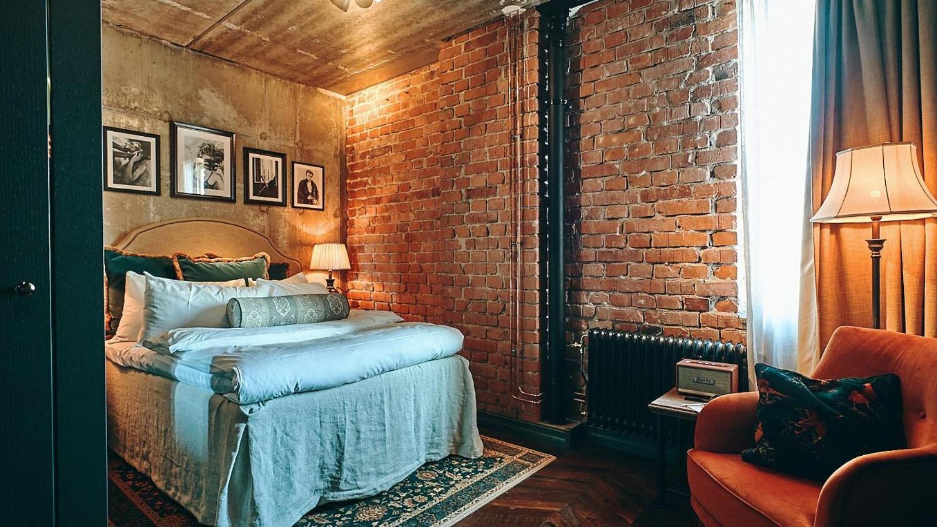 Steam Hotel Vasteras Exterior photo A bedroom at the Hotel