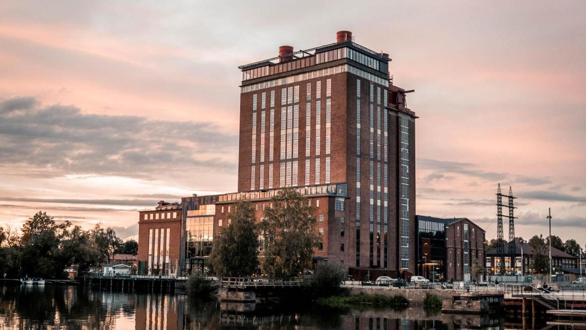 Steam Hotel Vasteras Exterior photo The former gasworks at the Gasometer, now a residential complex